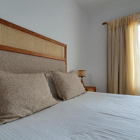 Sarakiniko Rooms Adamantas Eksteriør billede