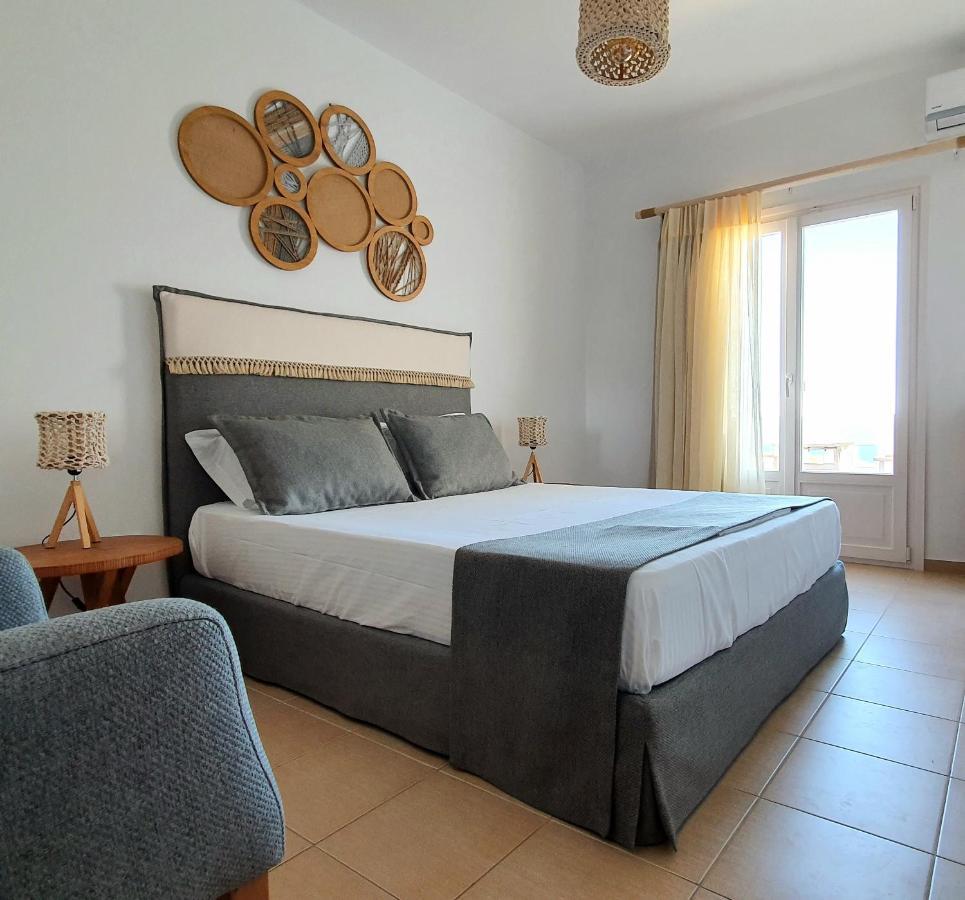 Sarakiniko Rooms Adamantas Eksteriør billede