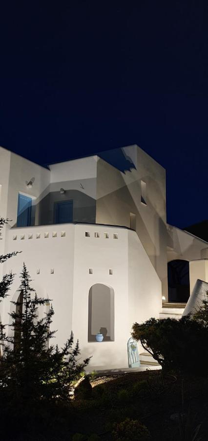 Sarakiniko Rooms Adamantas Eksteriør billede